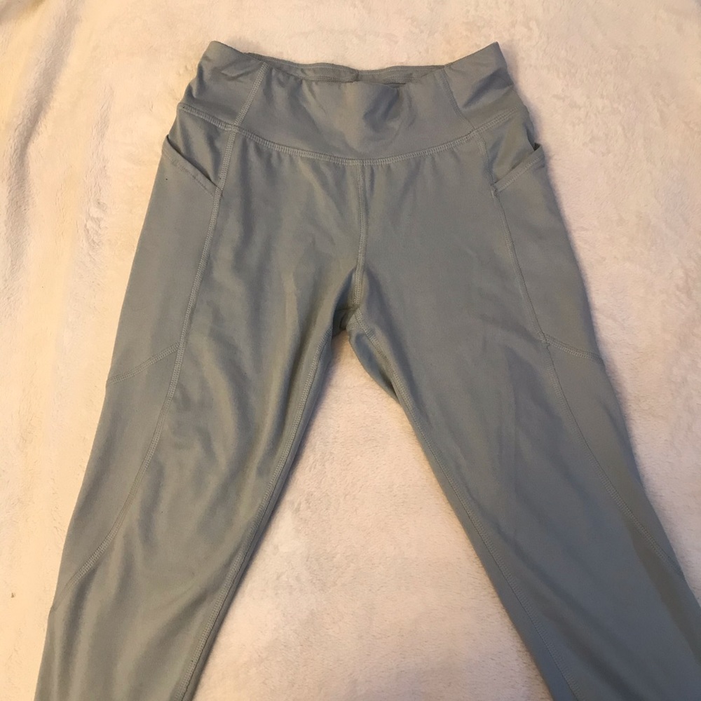 BLUE LEGGINGS